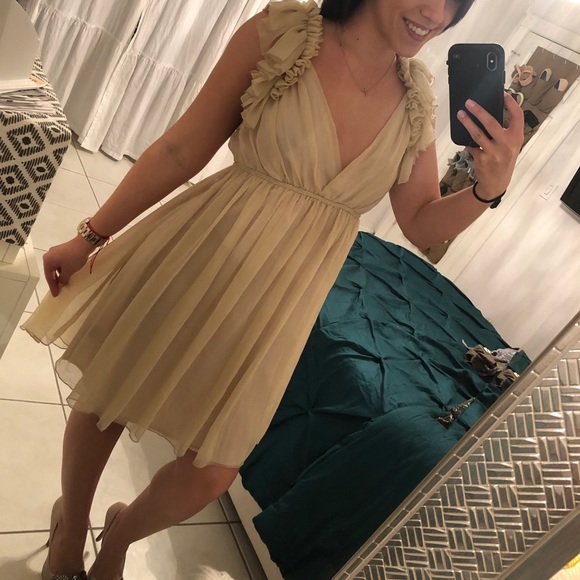 Dress - Picture 1 of 5
